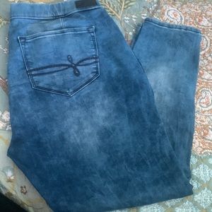 Denizen Levi’s Joggers Size 17